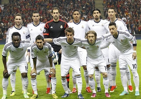 体育山东儒辰男排战胜保定拿到最后一张四强门票